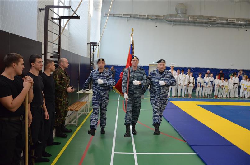 В Ставрополе прошел VI турнир по всестилевому каратэ, повещённый памяти погибших бойцов ОМОН