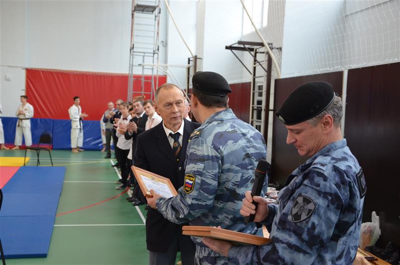 В Ставрополе прошел VI турнир по всестилевому каратэ, повещённый памяти погибших бойцов ОМОН