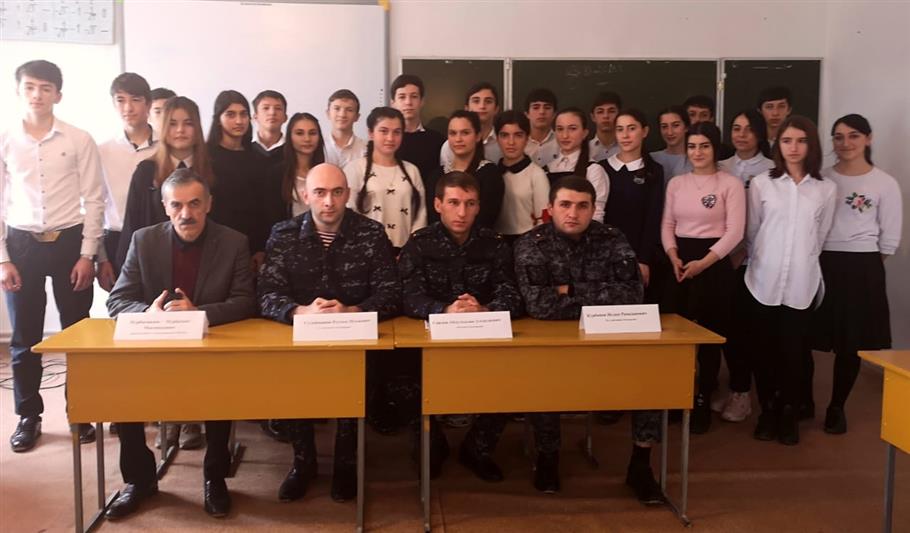 В Дагестане провели Урок мужества в школе Героя России