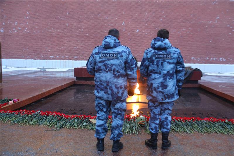 Московские омоновцы почтили память павших Героев Отечества
