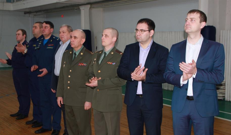 В Саратове прошел турнир по армейскому рукопашному бою среди детей, юношей и взрослых, посвященный памяти Героя России Николая Исаева