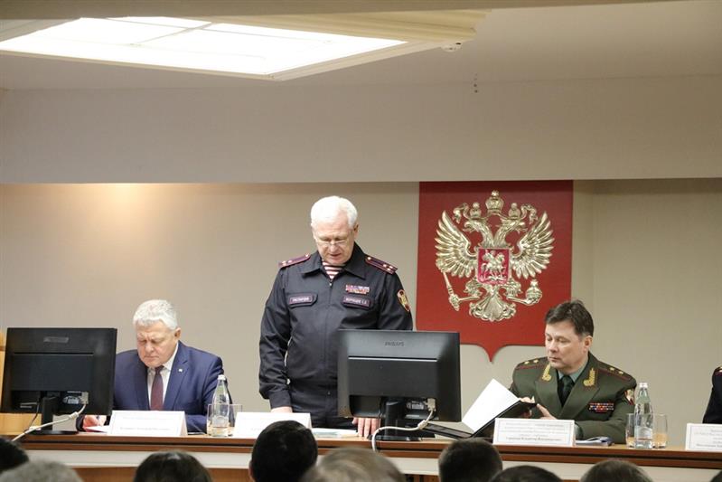 Более 4 тысяч пресеченных правонарушений: в Управлении Росгвардии по Свердловской области подведены итоги работы за год