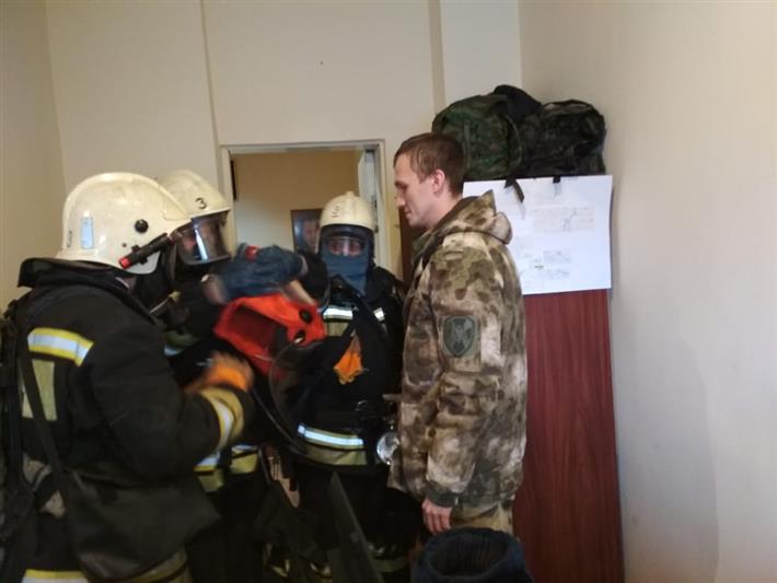 Волгоградские росгвардейцы совместно с сотрудниками регионального управления МЧС провели противопожарные учения