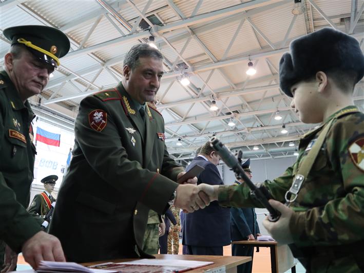 В Нижнем Новгороде открыли кадетский класс Росгвардии (фото, видео)