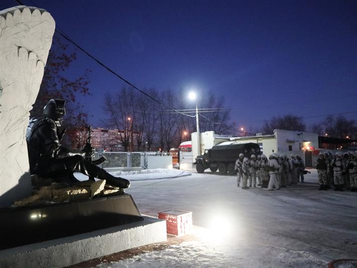 В Объединенной группировке войск (сил) на Северном Кавказе прошли торжественные мероприятия, посвященные Дню Героев Отечества