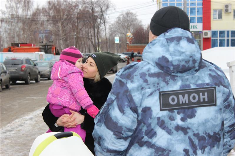 Боец самарского ОМОН стал участником регионального проекта «Благородство-2018» (видео)
