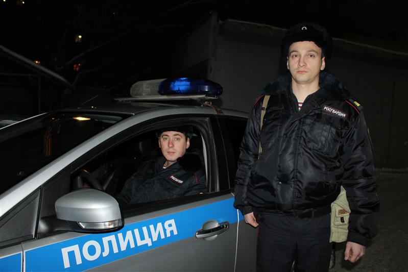 В Саратове росгвардейцы задержали подозреваемого в грабеже 