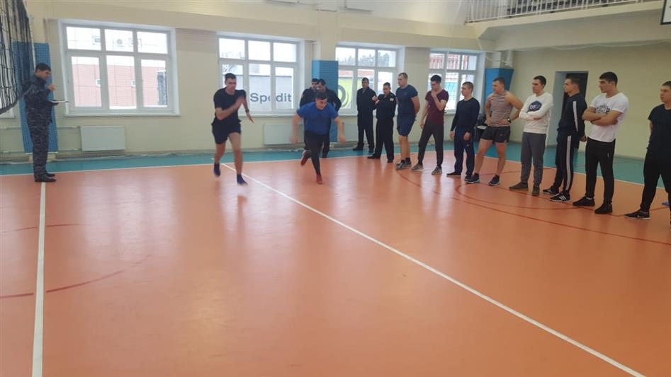 В Ханты-Мансийске стажёры вневедомственной охраны успешно справились с итоговым испытанием на профпригодность