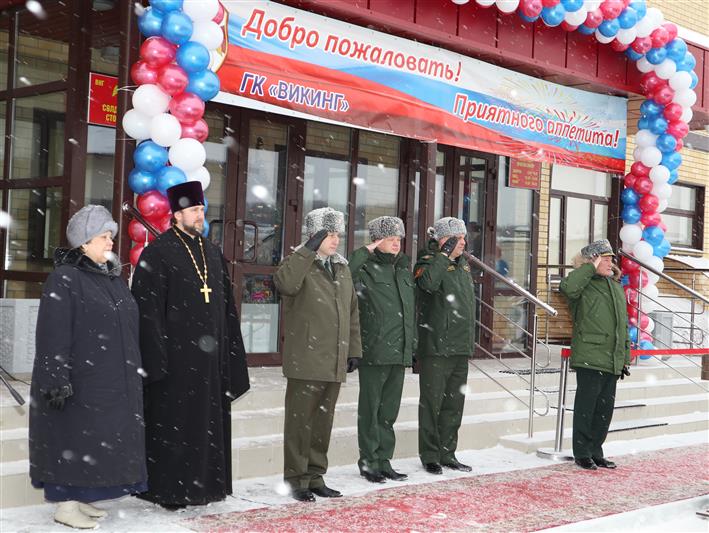 Командующий Приволжским округом Росгвардии открыл новую солдатскую столовую в Богородской бригаде оперативного назначения (фото, видео)