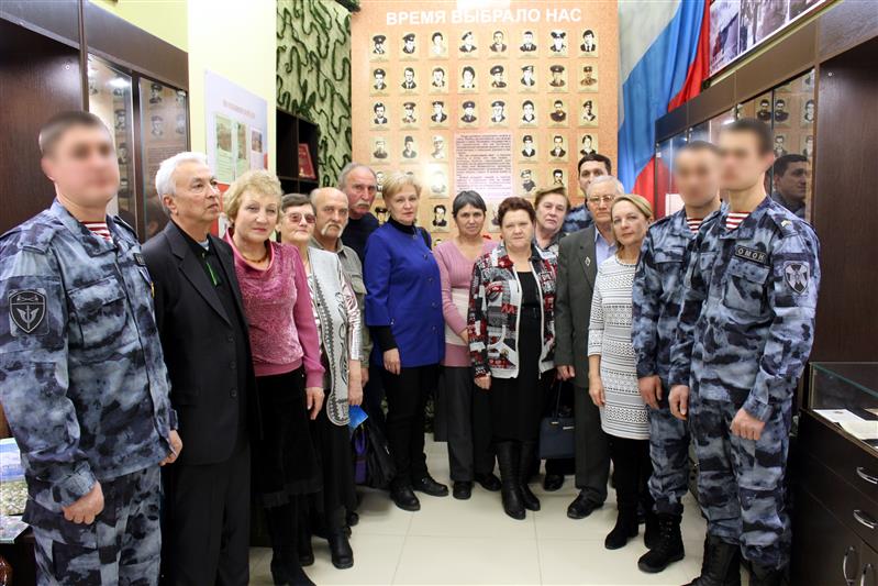 Сотрудники орского ОМОН почтили память павших героев