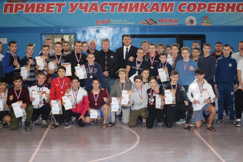 В Челябинской области состоялся открытый турнир по смешанным боевым искусствам, посвященный 25-й годовщине ОМОН «Булат» 