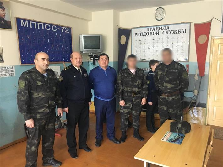 Росгвардейцы провели правовые уроки в дагестанских школах