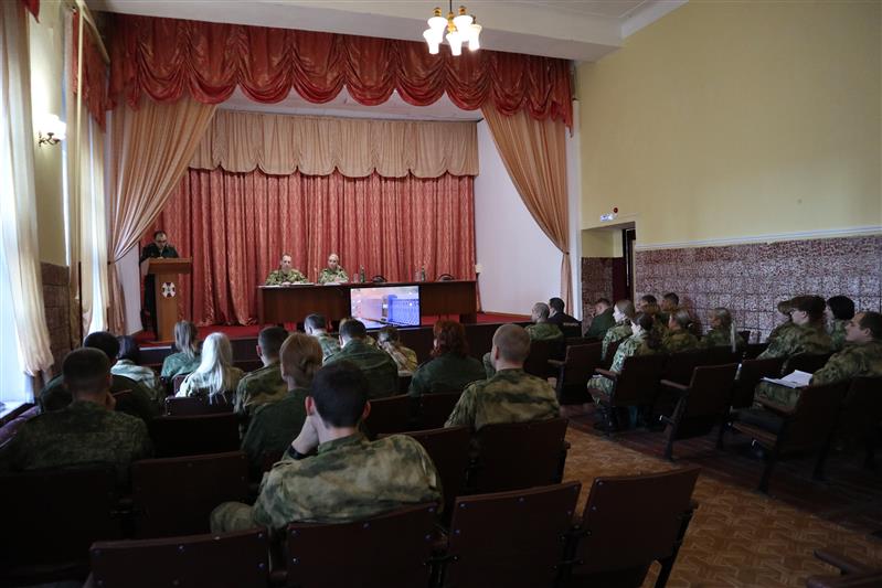 В Санкт-Петербурге прошли учебно-методические сборы с руководителями квартирно-эксплуатационных служб тыла Северо-Западного округа Росгвардии