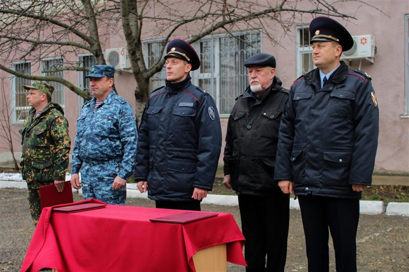 В Управлении Росгвардии по Ставропольскому краю состоялось торжественное вручение служебного автотранспорта