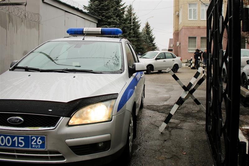 В Управлении Росгвардии по Ставропольскому краю состоялось торжественное вручение служебного автотранспорта