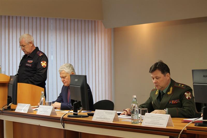 Более 4 тысяч пресеченных правонарушений: в Управлении Росгвардии по Свердловской области подведены итоги работы за год