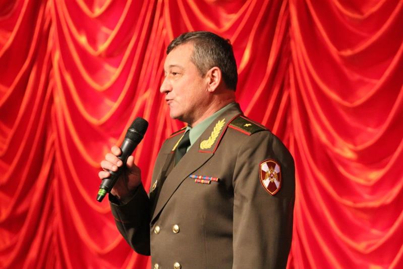 Дети военнослужащих и сотрудников Восточного округа Росгвардии посетили новогоднюю елку в Хабаровске