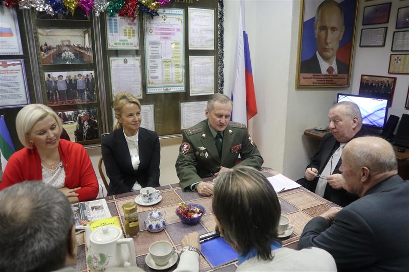 Представители совета ветеранов Северо-Западного округа Росгвардии встретились с дирекцией регионального СМИ