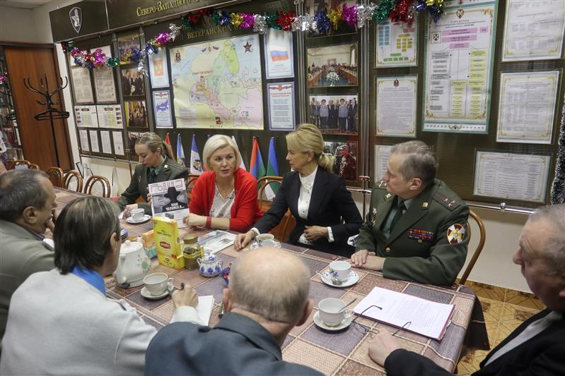 Представители совета ветеранов Северо-Западного округа Росгвардии встретились с дирекцией регионального СМИ