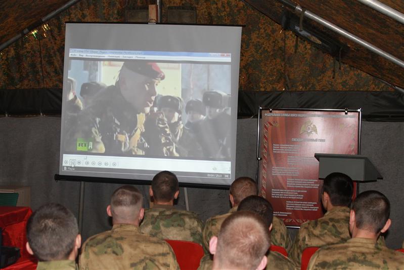 В Объединенной группировке войск (сил) на Северном Кавказе прошли торжественные мероприятия, посвященные Дню Героев Отечества