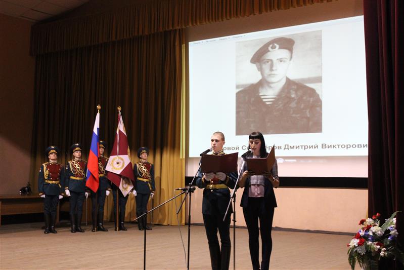 Военнослужащие парадного полка дивизии им. Ф.Э. Дзержинского Росгвардии почтили память погибших боевых товарищей