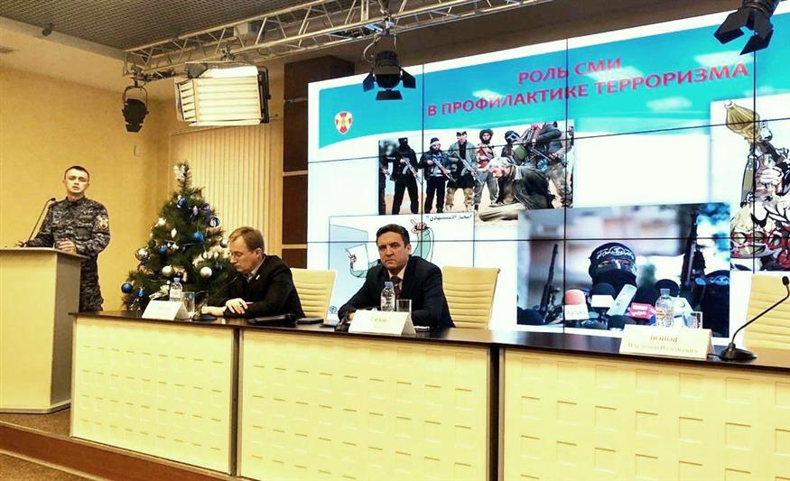 Крымские росгвардейцы приняли участие в рабочей встрече с журналистами, посвященной вопросам противодействия терроризму