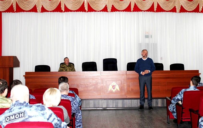 Донские росгвардейцы встретились с представителем регионального движения «Общее дело»