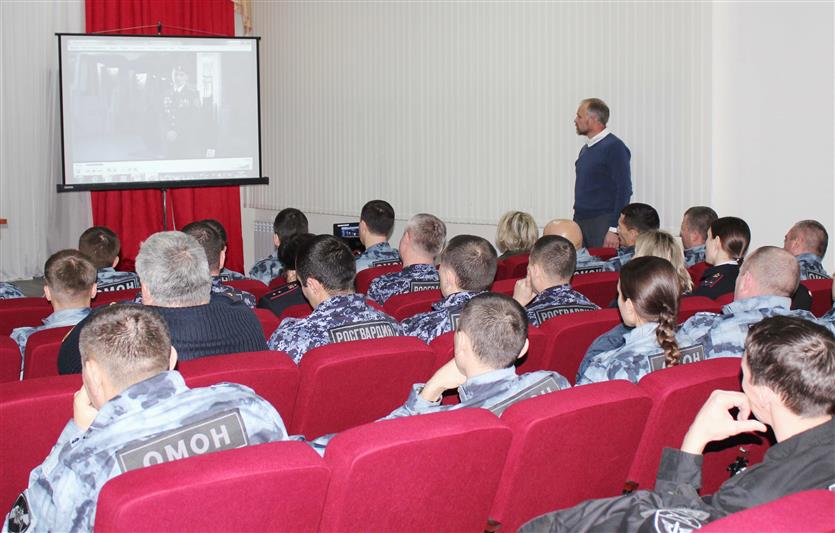 Донские росгвардейцы встретились с представителем регионального движения «Общее дело»