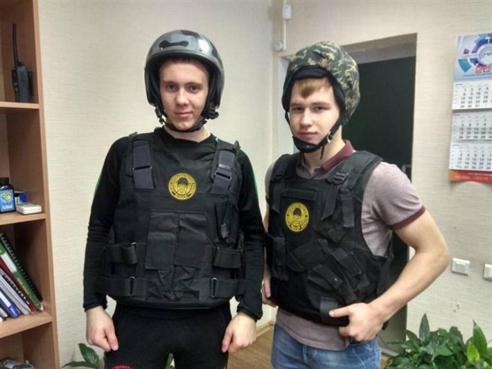 Сотрудники Росгвардии провели патриотические занятия с южноуральскими школьниками