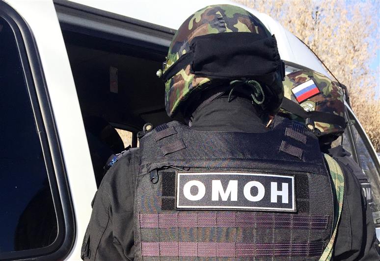 При  участии бойцов керченского ОМОН задержаны подозреваемые в разбойном нападении