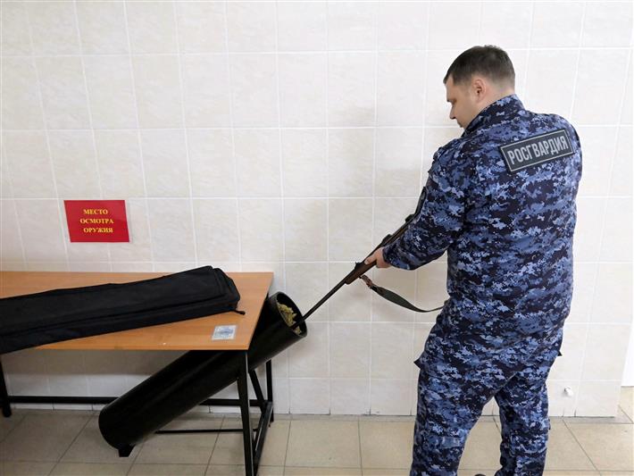Начальник центра лицензионно-разрешительной работы рассказал зрителям телеканала ГТРК «Тамбов» о деятельности подразделения