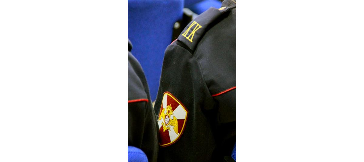 Мастер-классы по основам безопасности провели в Саранске сотрудники Росгвардии для кадетов и студентов (фото)