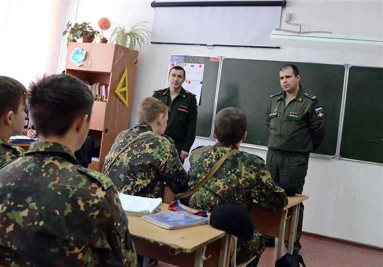 Ветераны войск правопорядка помогли провести в Ставропольской кадетской школе имени генерала А.П. Ермолова акцию памяти