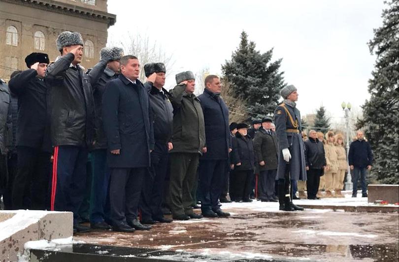 Военнослужащие и сотрудники Южного округа Росгвардии присоединились к памятным мероприятиям, посвященным Дню Неизвестного солдата