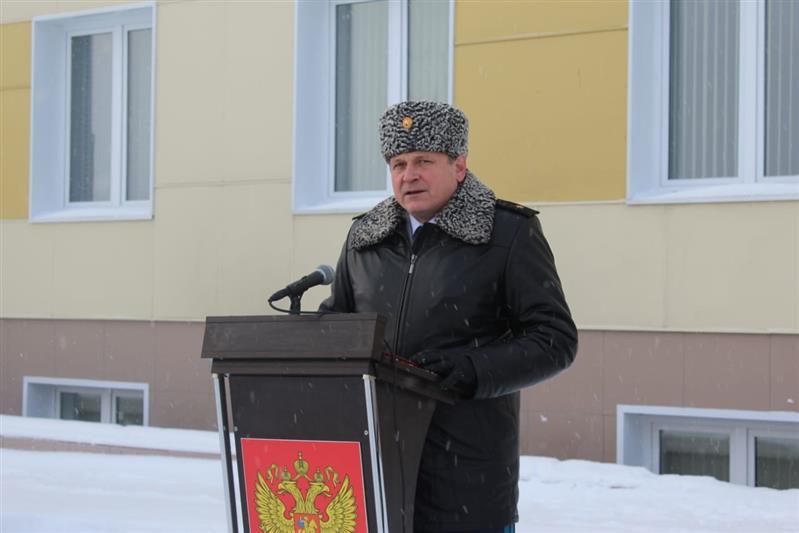 В Нижегородской области авиационному полку Росгвардии вручили Боевое знамя (фото)