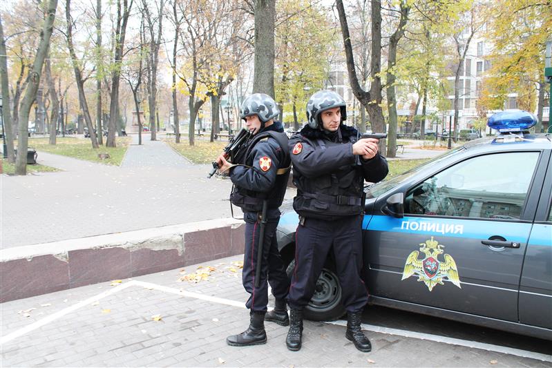 В Воронеже сотрудники Росгвардии задержали разыскиваемых преступников