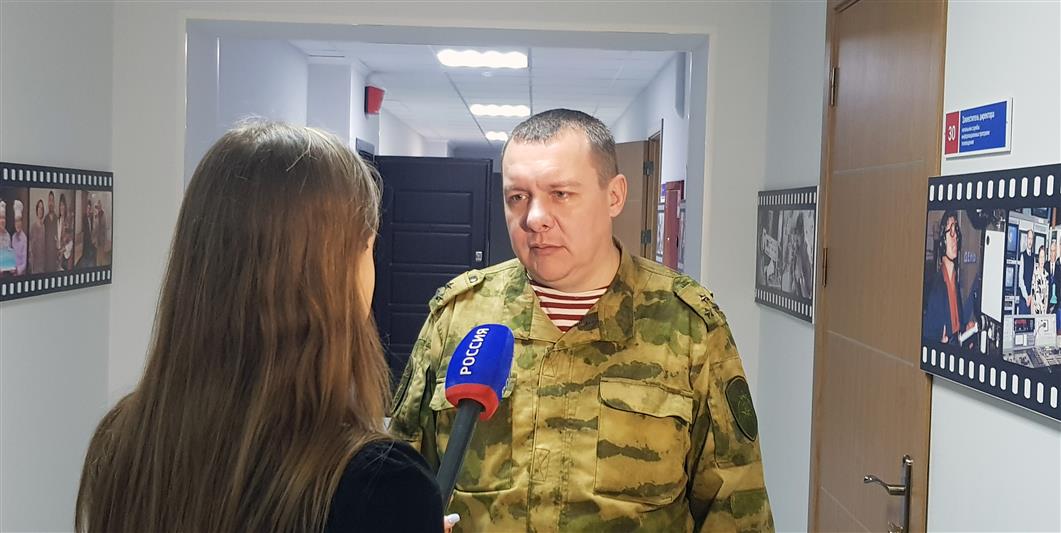 Ученики подшефного класса Росгвардии посетили государственную телерадиокомпанию «Лотос» 