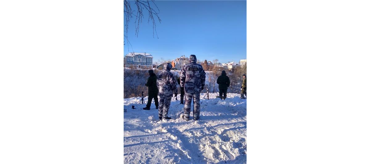 В Тюмени росгвардейцы приняли участие в митинге, посвящённом 75 –летию освобождения Ленинграда от фашистской блокады