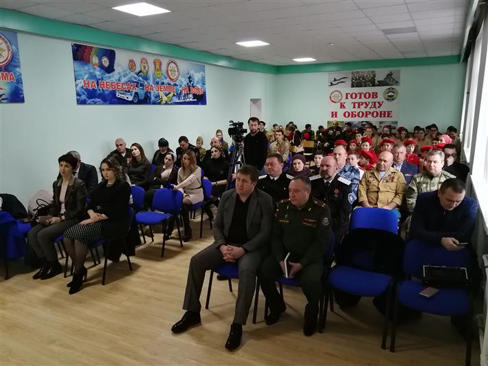 В Карачаево-Черкесии сотрудники Росгвардии открыли месяц патриотической, спортивной и оборонно-массовой работы (фото, видео)