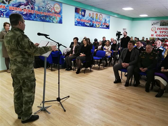 В Карачаево-Черкесии сотрудники Росгвардии открыли месяц патриотической, спортивной и оборонно-массовой работы (фото, видео)