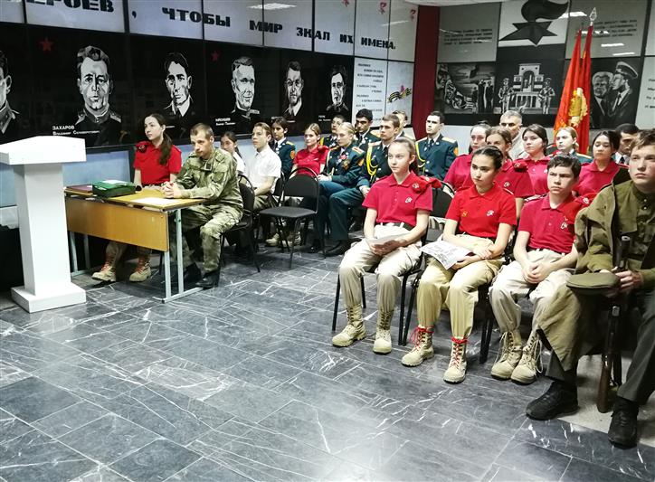 В Карачаево-Черкесии сотрудники Росгвардии провели военно-патриотическое мероприятие, посвященное Дню снятия блокады Ленинграда