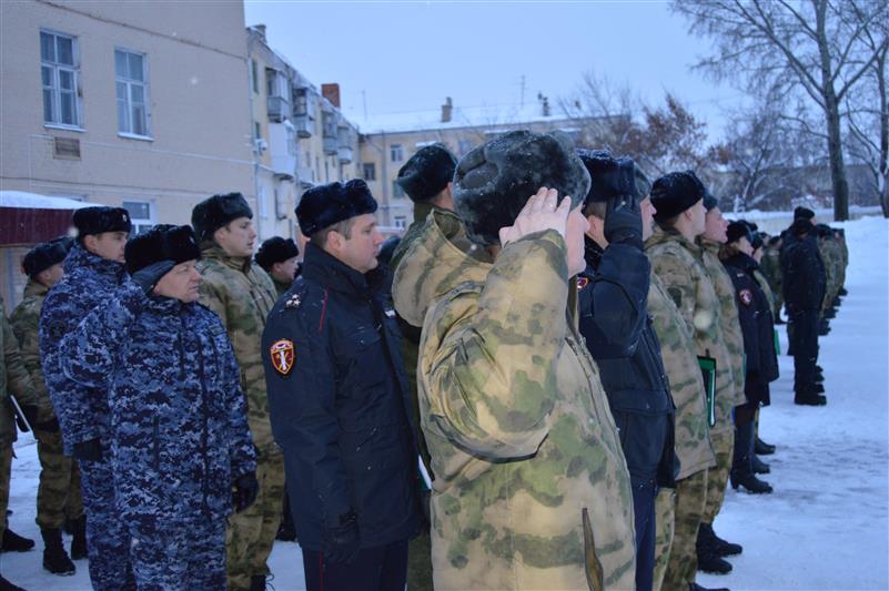 В Орле сотрудники Росгвардии почтили память героев-блокадников 