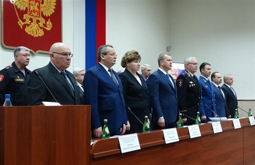 В Астрахани начальник управления Росгвардии принял участие в итоговой коллегии регионального УМВД