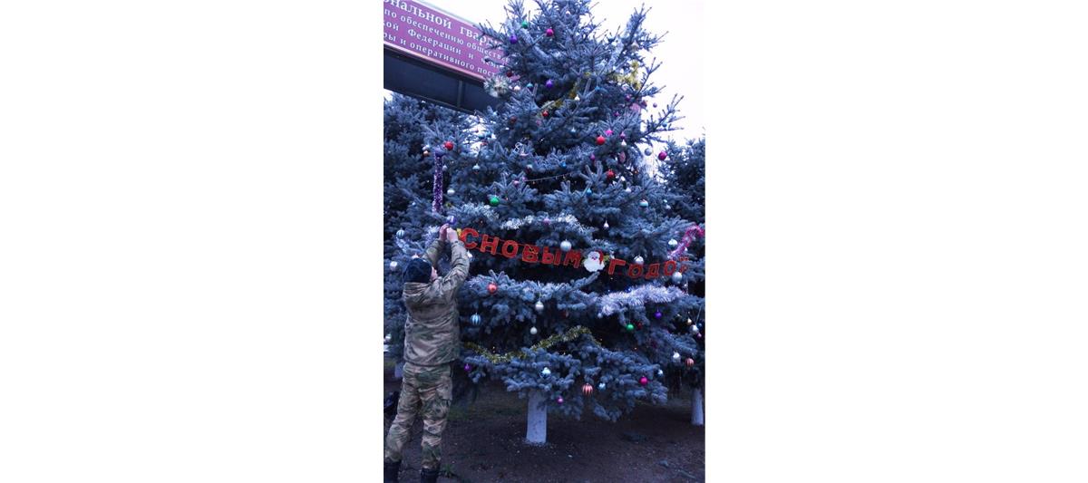 В Объединенной группировке войск (сил) на Северном Кавказе состоялся праздничный конкурс Новогодних елок