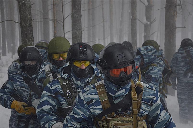 В Удмуртии бойцы спецподразделений Росгвардии провели занятия по десантно-штурмовой подготовке