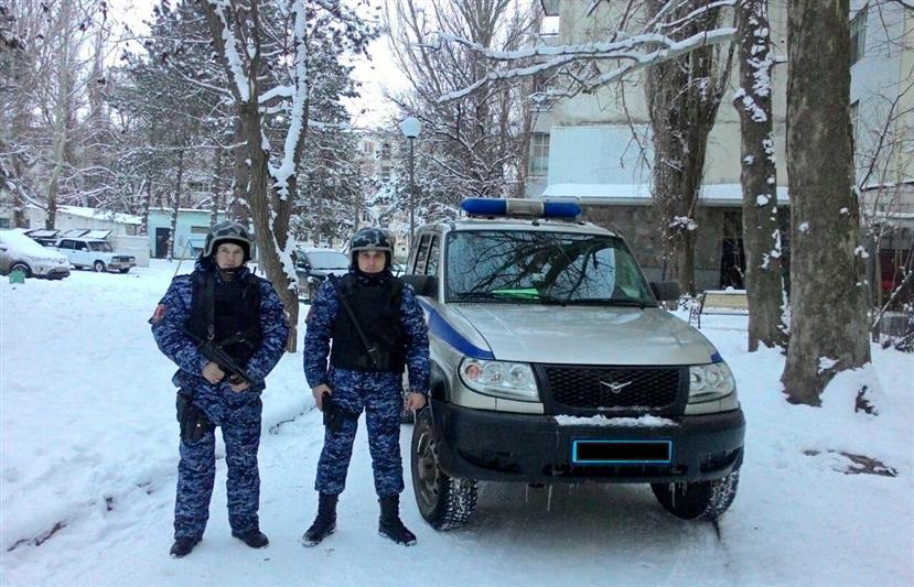 Крымские росгвардейцы нашли ушедшую из дома девочку