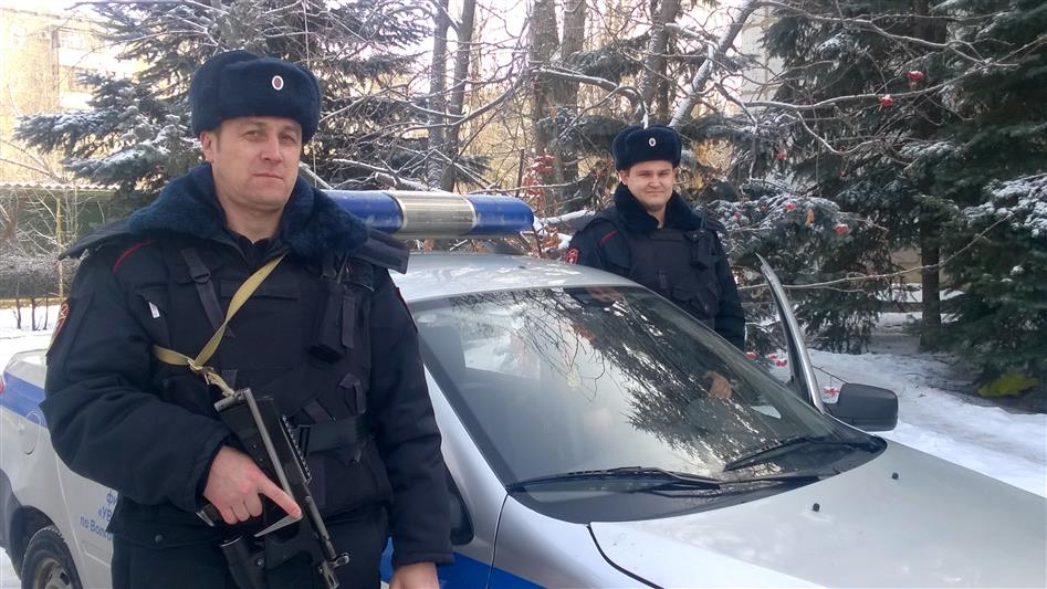 Сотрудники отдела вневедомственной охраны по городу Волжскому задержали мужчину, который находился в федеральном розыске