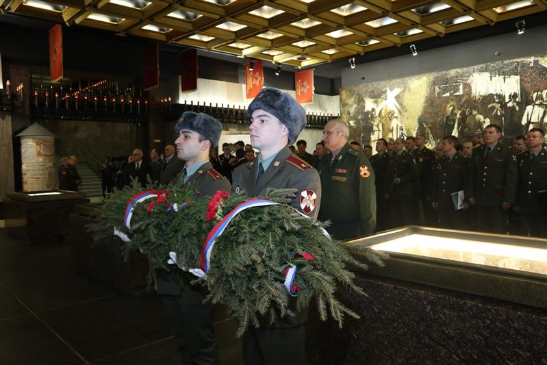 В Санкт-Петербурге прошла межвузовская научно-практическая конференция Росгвардии, посвященная 75-летию полного освобождения Ленинграда от немецко-фашистской блокады (фото, видео)