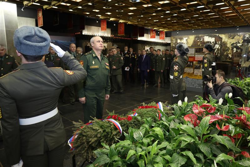 В Санкт-Петербурге прошла межвузовская научно-практическая конференция Росгвардии, посвященная 75-летию полного освобождения Ленинграда от немецко-фашистской блокады (фото, видео)