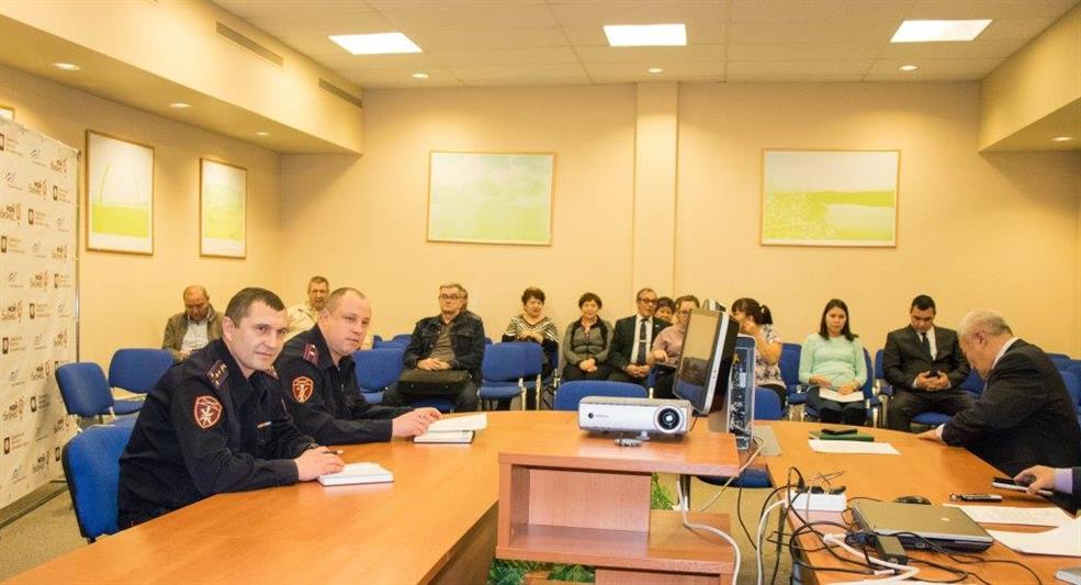 В городе Анадыре росгвардейцы приняли участие в совещании по развитию региона